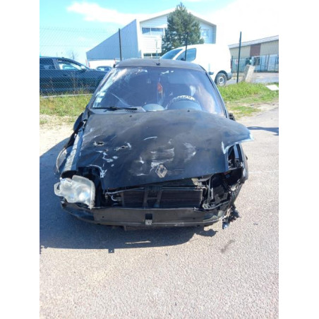 Calculateur moteur RENAULT CLIO 2 PHASE 1 d’occasion