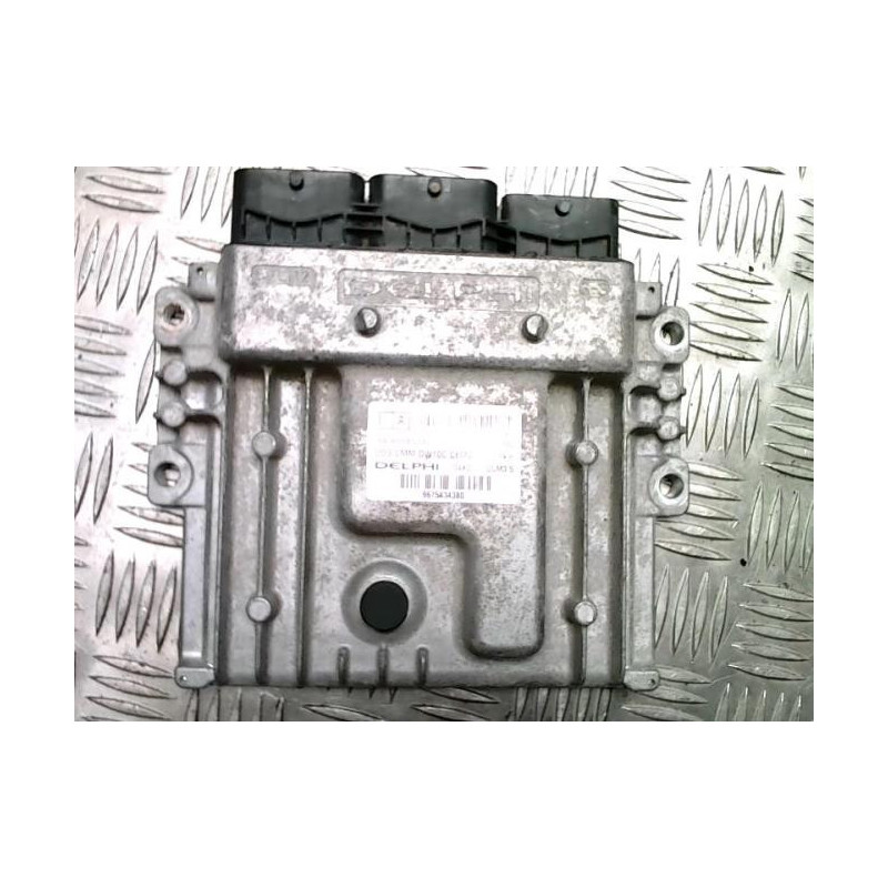Calculateur moteur PEUGEOT EXPERT 2 d’occasion