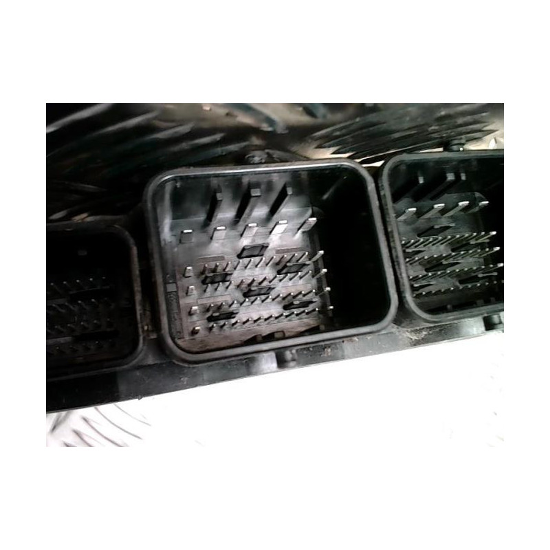 Calculateur moteur PEUGEOT EXPERT 2 d’occasion