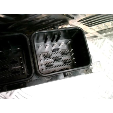 Calculateur moteur PEUGEOT EXPERT 2 d’occasion