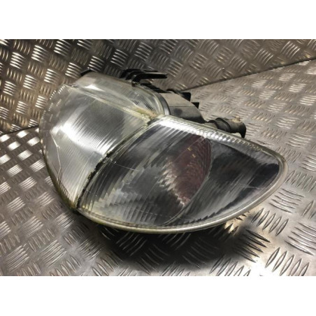 Optique avant principal gauche (feux)(phare) RENAULT MEGANE 1 PHASE 1 d’occasion