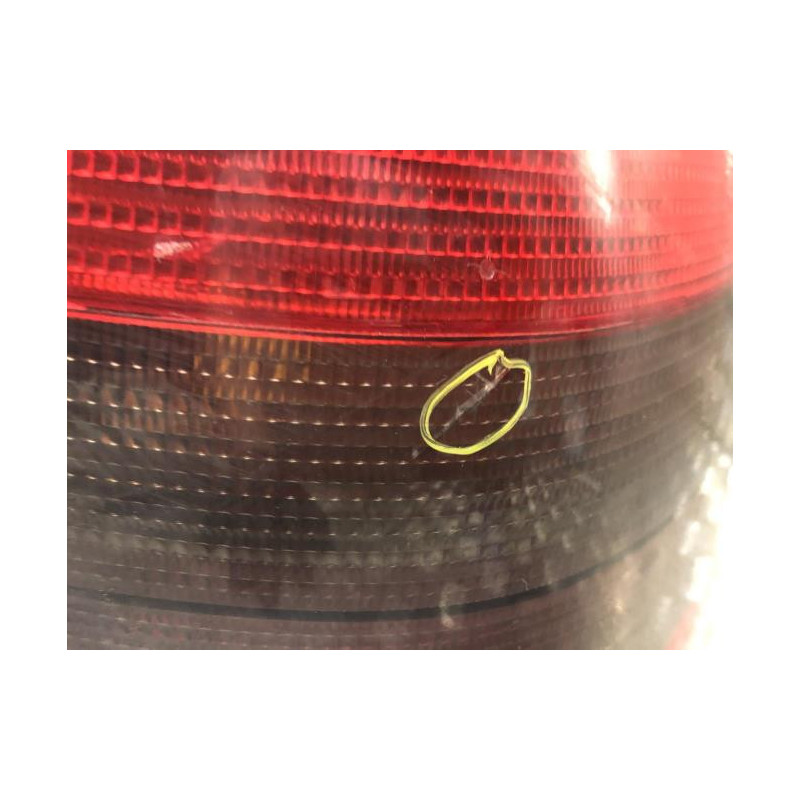 Feu arriere principal droit (feux) VOLKSWAGEN GOLF 4 d’occasion