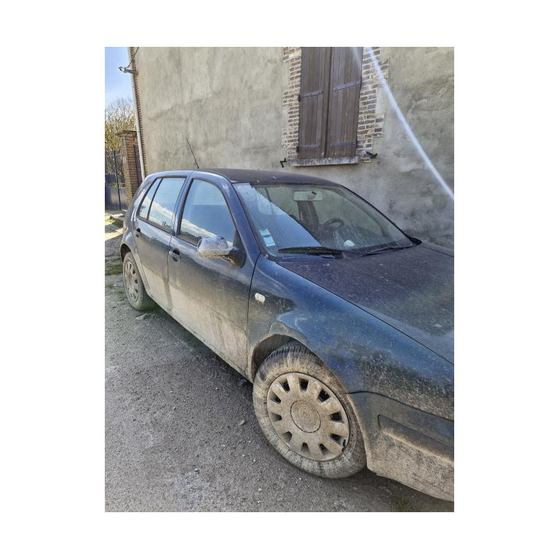 Feu arriere principal droit (feux) VOLKSWAGEN GOLF 4 d’occasion