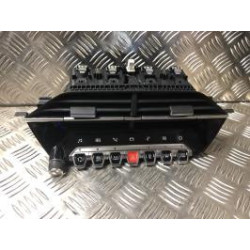 Bouton de warning PEUGEOT 208 2 d’occasion