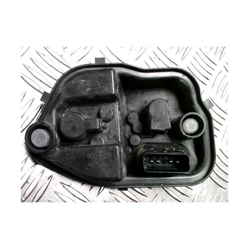 Platine feu arriere gauche RENAULT MEGANE 3 PHASE 3 d’occasion