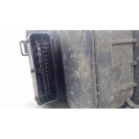 Bloc ABS (freins anti-blocage) RENAULT SCENIC 1 PHASE 2 d’occasion