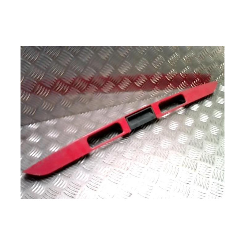 Baguette de coffre PEUGEOT 207 PHASE 2 BREAK d’occasion
