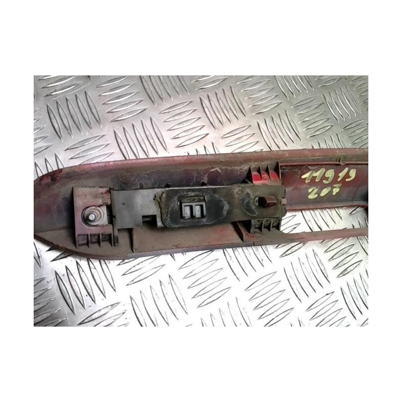 Baguette de coffre PEUGEOT 207 PHASE 2 BREAK d’occasion