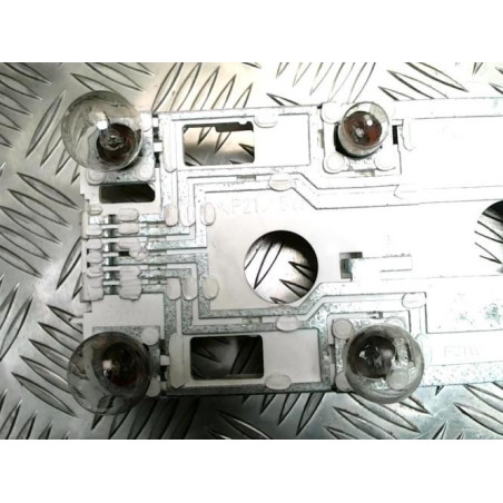 Platine feu arriere gauche PEUGEOT 309 PHASE 2 d’occasion
