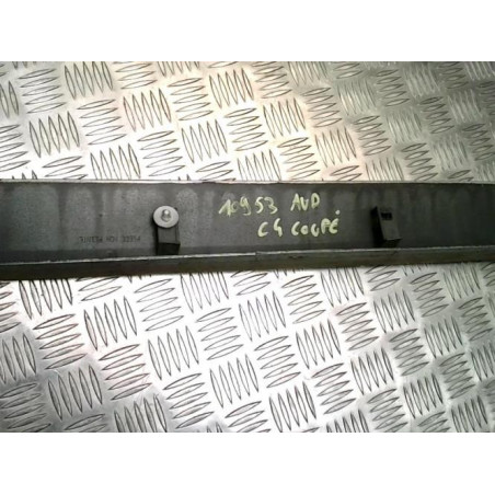 Baguette de porte avant droite CITROEN C4 1 PHASE 1 COUPE d’occasion