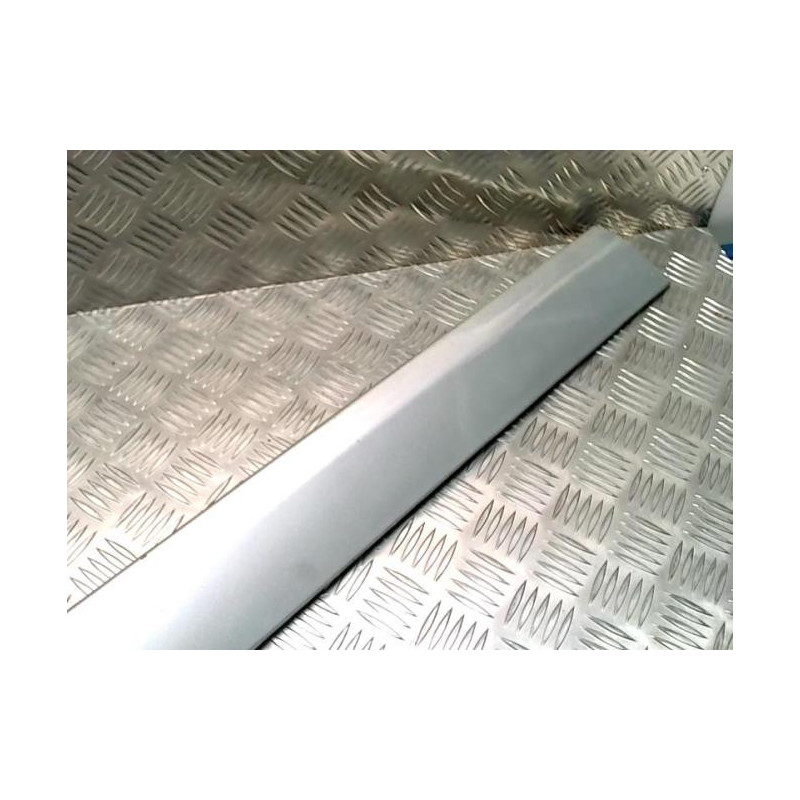 Baguette de porte avant droite CITROEN C4 1 PHASE 1 COUPE d’occasion