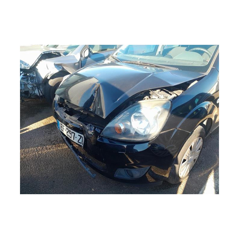 Enjoliveur anti brouillard FORD FIESTA 5 PHASE 2 d’occasion