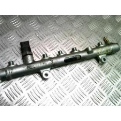 Rampe injection RENAULT LAGUNA 2 PHASE 2 d’occasion
