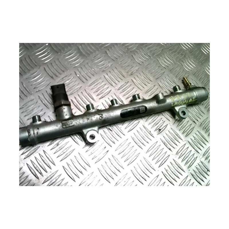 Rampe injection RENAULT LAGUNA 2 PHASE 2 d’occasion