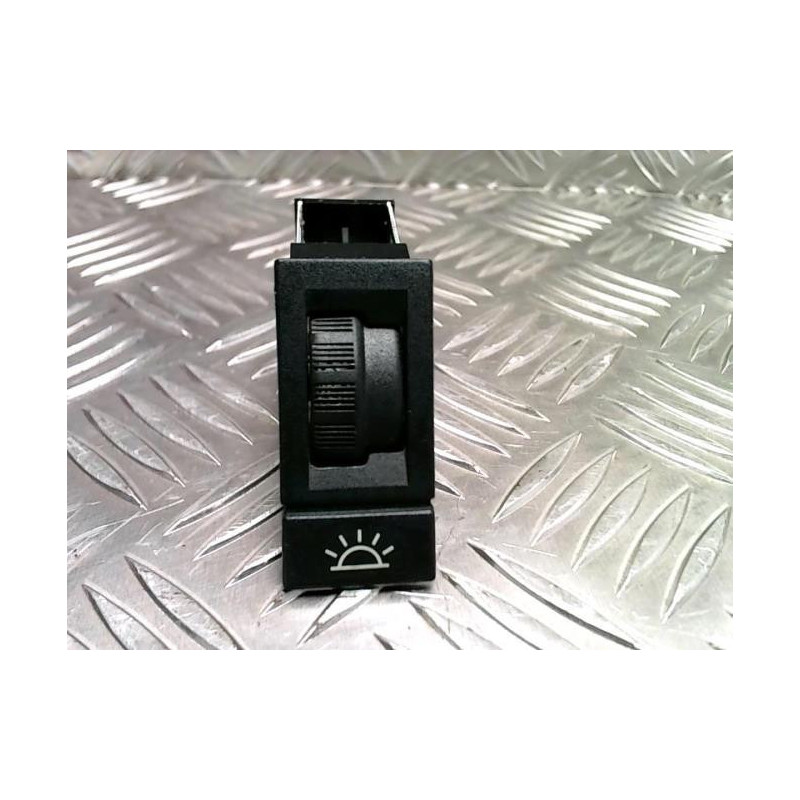 Commande de reglage hauteur de phare PEUGEOT 406 COUPE d’occasion