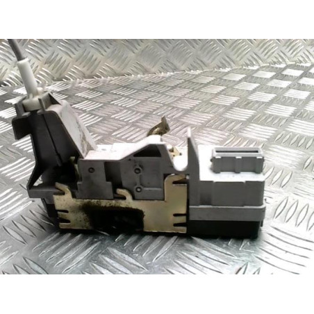 Serrure arriere droit PEUGEOT 307 PHASE 2 BREAK d’occasion