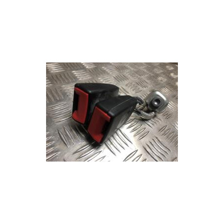 Attache ceinture arriere gauche VOLKSWAGEN GOLF 6 d’occasion