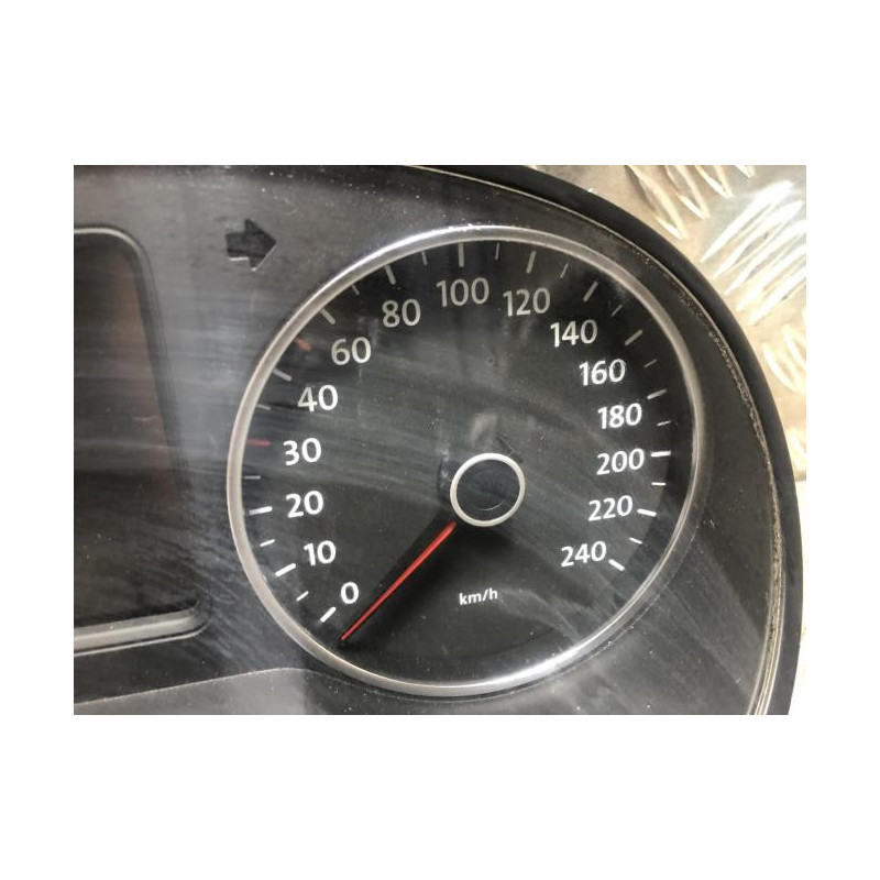 Compteur VOLKSWAGEN POLO 5 PHASE 1 d’occasion