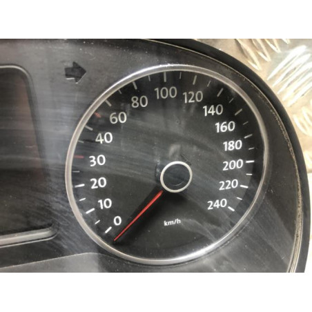 Compteur VOLKSWAGEN POLO 5 PHASE 1 d’occasion