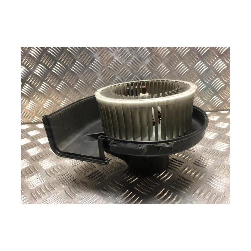 Ventilateur chauffage VOLKSWAGEN POLO 5 PHASE 1 d’occasion