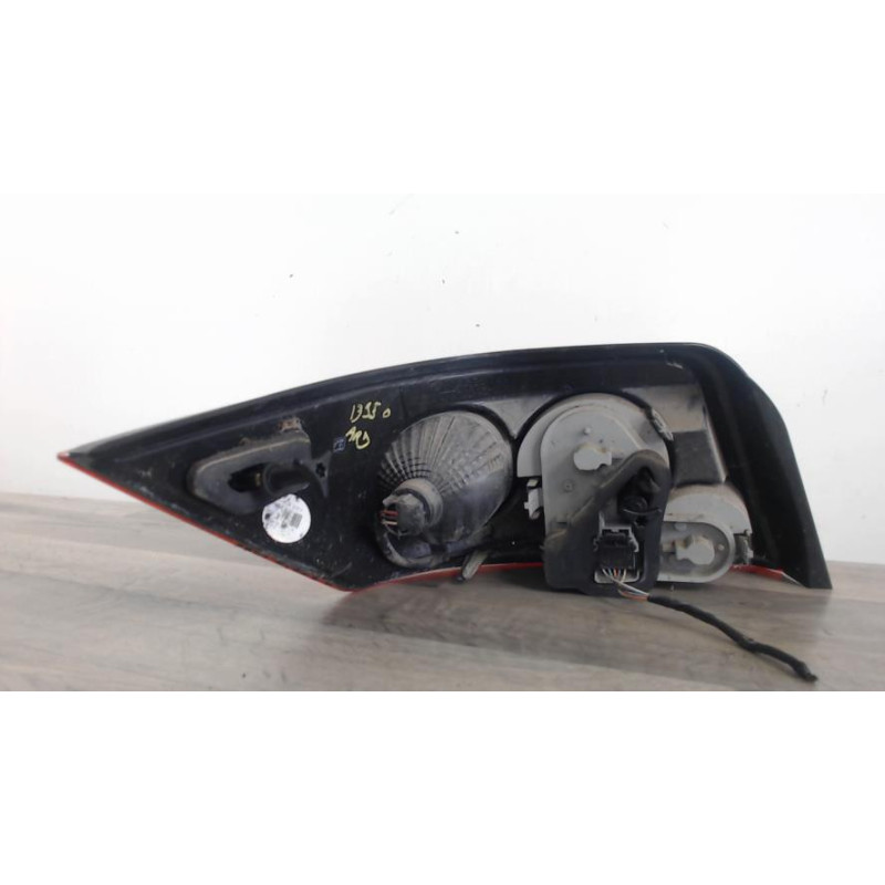 Feu arriere principal droit (feux) RENAULT MEGANE 2 PHASE 1 CABRIOLET d’occasion