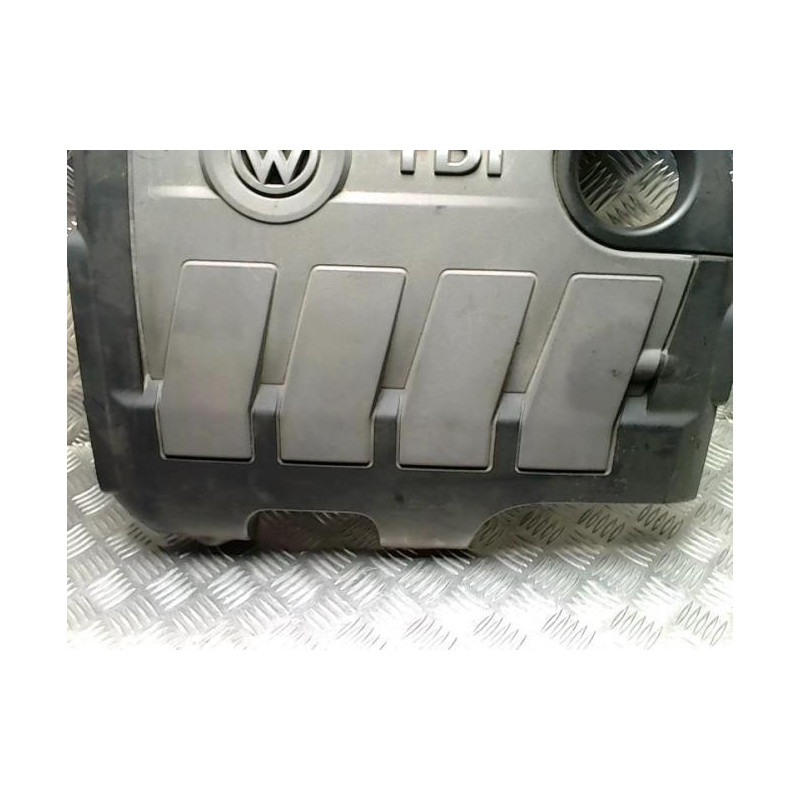 Cache moteur  VOLKSWAGEN POLO 5 PHASE 1 d’occasion