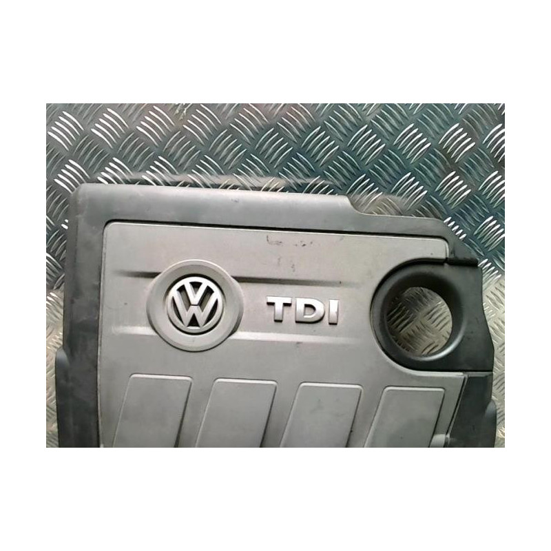 Cache moteur  VOLKSWAGEN POLO 5 PHASE 1 d’occasion