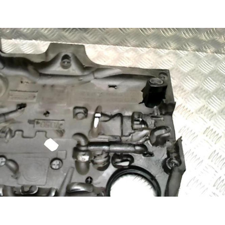 Cache moteur  VOLKSWAGEN POLO 5 PHASE 1 d’occasion