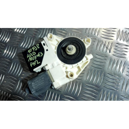 Moteur leve vitre arriere droit RENAULT MEGANE 3 PHASE 2 d’occasion