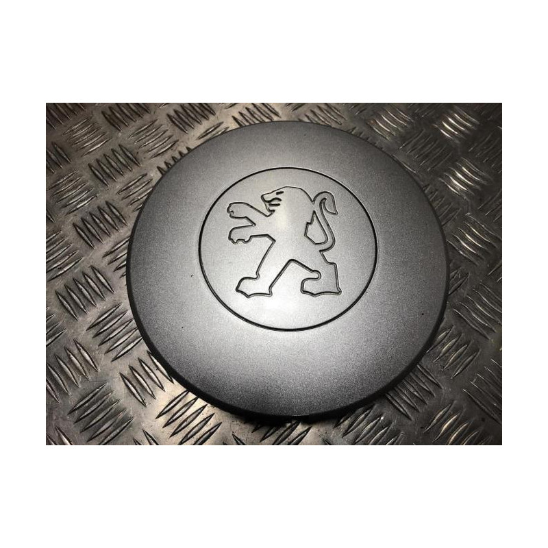 Enjoliveur PEUGEOT  d’occasion