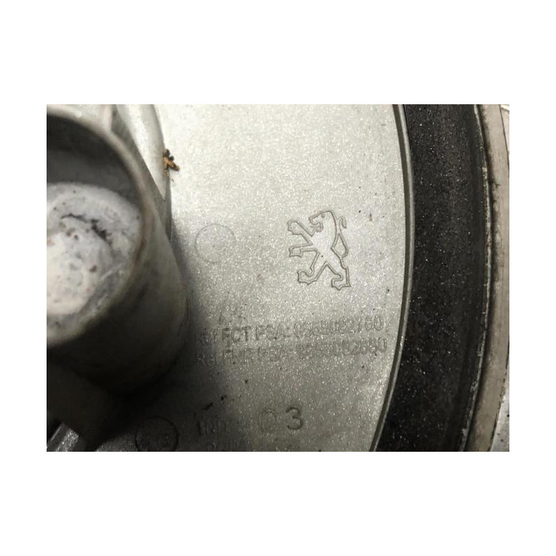 Enjoliveur PEUGEOT  d’occasion
