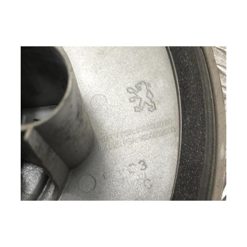 Enjoliveur PEUGEOT  d’occasion