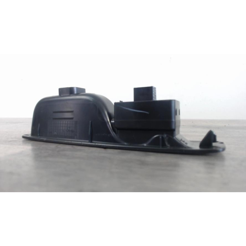 Interrupteur de leve vitre arriere droit RENAULT MEGANE 4 PHASE 1 d’occasion