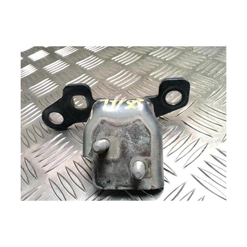 Charniere de porte arriere gauche RENAULT CLIO 3 PHASE 1 d’occasion