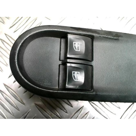 Interrupteur de leve vitre avant gauche CITROEN C3 1 PHASE 1 d’occasion