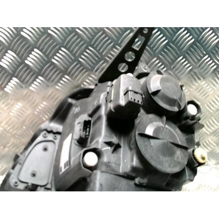 Optique avant principal droit (feux)(phare) RENAULT MODUS PHASE 1 d’occasion