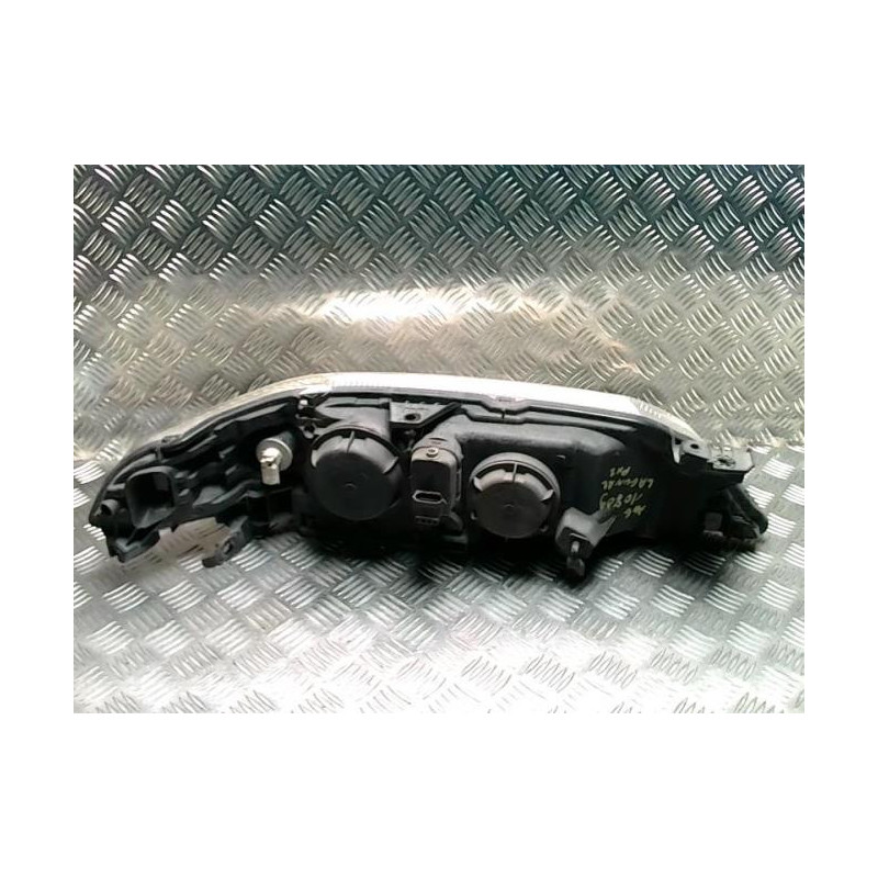 Optique avant principal gauche (feux)(phare) RENAULT LAGUNA 2 PHASE 2 d’occasion
