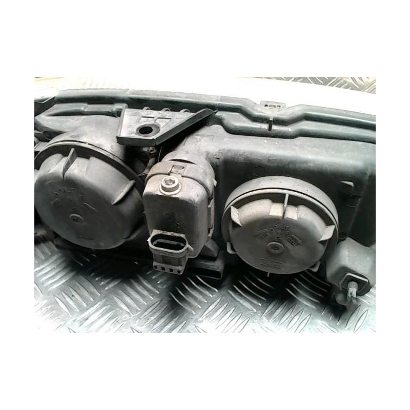 Optique avant principal gauche (feux)(phare) RENAULT LAGUNA 2 PHASE 2 d’occasion