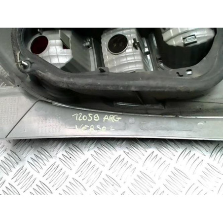 Feu arriere principal gauche (feux) TOYOTA COROLLA VERSO 2 PHASE 2 d’occasion