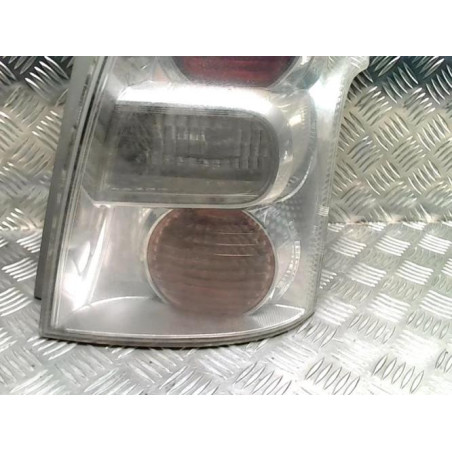 Feu arriere principal droit (feux) TOYOTA COROLLA VERSO 2 PHASE 2 d’occasion
