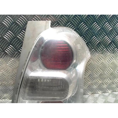 Feu arriere principal droit (feux) TOYOTA COROLLA VERSO 2 PHASE 2 d’occasion