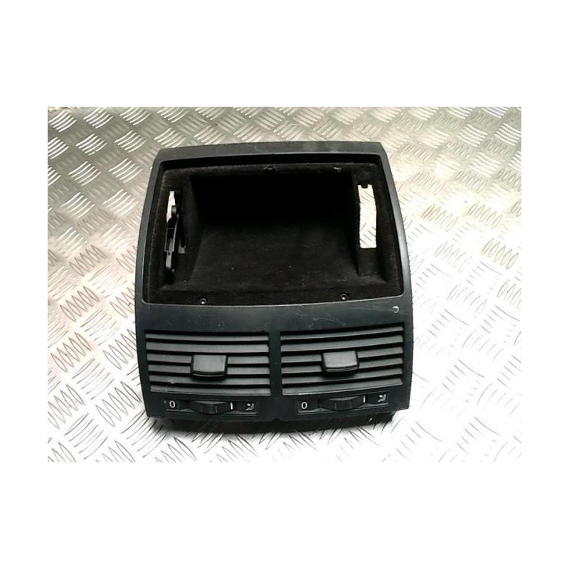 Aerateur tableau de bord VOLKSWAGEN TOUAREG 1 PHASE 1 d’occasion