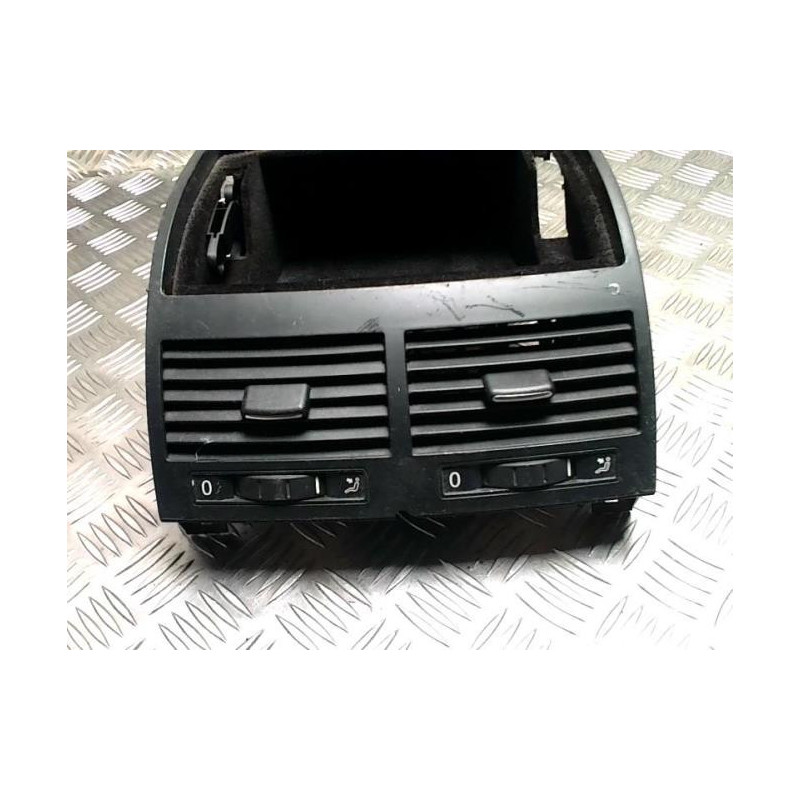Aerateur tableau de bord VOLKSWAGEN TOUAREG 1 PHASE 1 d’occasion