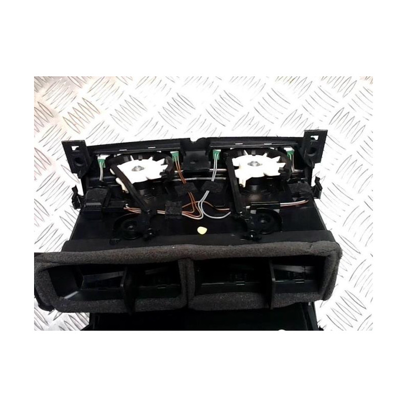 Aerateur tableau de bord VOLKSWAGEN TOUAREG 1 PHASE 1 d’occasion