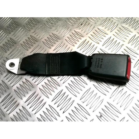 Attache ceinture arriere gauche TOYOTA COROLLA VERSO 2 PHASE 2 d’occasion