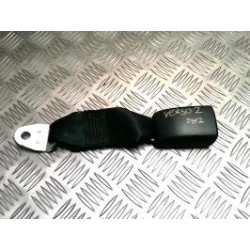 Attache ceinture arriere droit TOYOTA COROLLA VERSO 2 PHASE 2 d’occasion