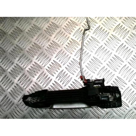 Poignee porte avant droit TOYOTA COROLLA VERSO 2 PHASE 2 d’occasion