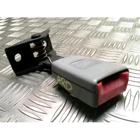 Attache ceinture arriere droit VOLKSWAGEN TOUAREG 1 PHASE 1 d’occasion
