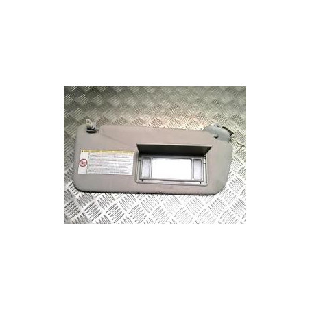 Pare soleil droit TOYOTA COROLLA VERSO 2 PHASE 2 d’occasion