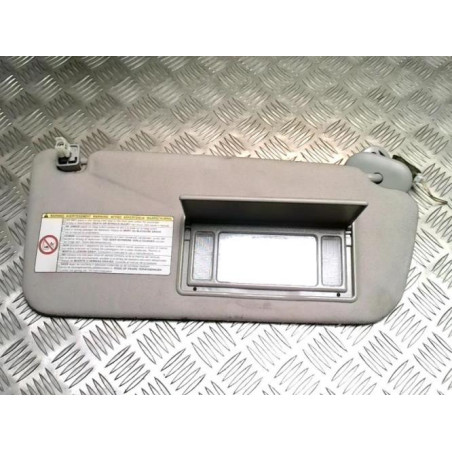 Pare soleil droit TOYOTA COROLLA VERSO 2 PHASE 2 d’occasion